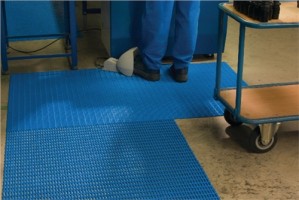 Arbeitsplatz-Bodenbelag B.800xH.6mm blau Zuschnitt Weich-PVC